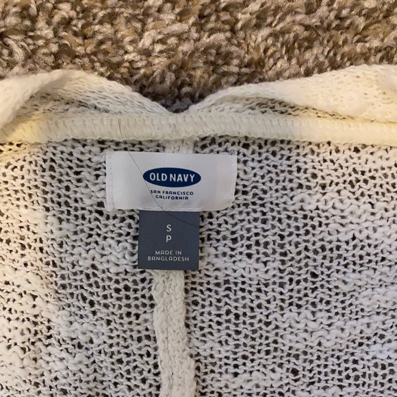 Light Cardigan - Picture 2 of 3